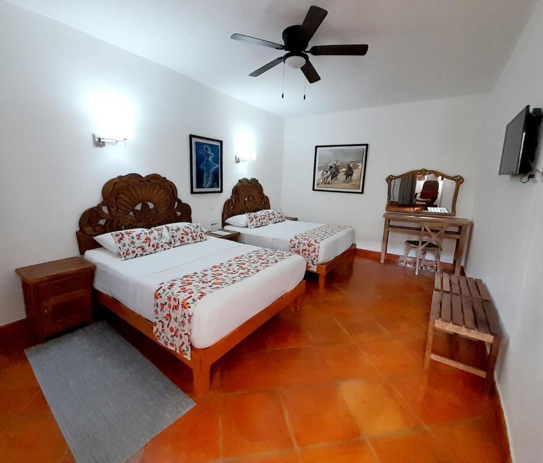 Hotel La Lejona Сан Мигел де Аленде Екстериор снимка